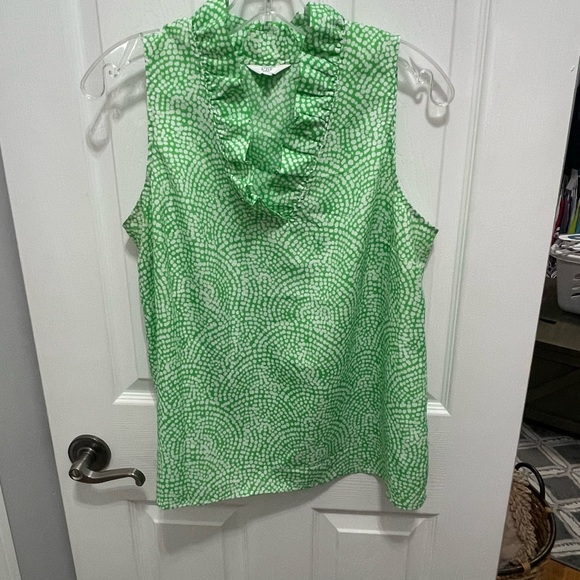 Crown and ivy sleeveless blouse Petite large